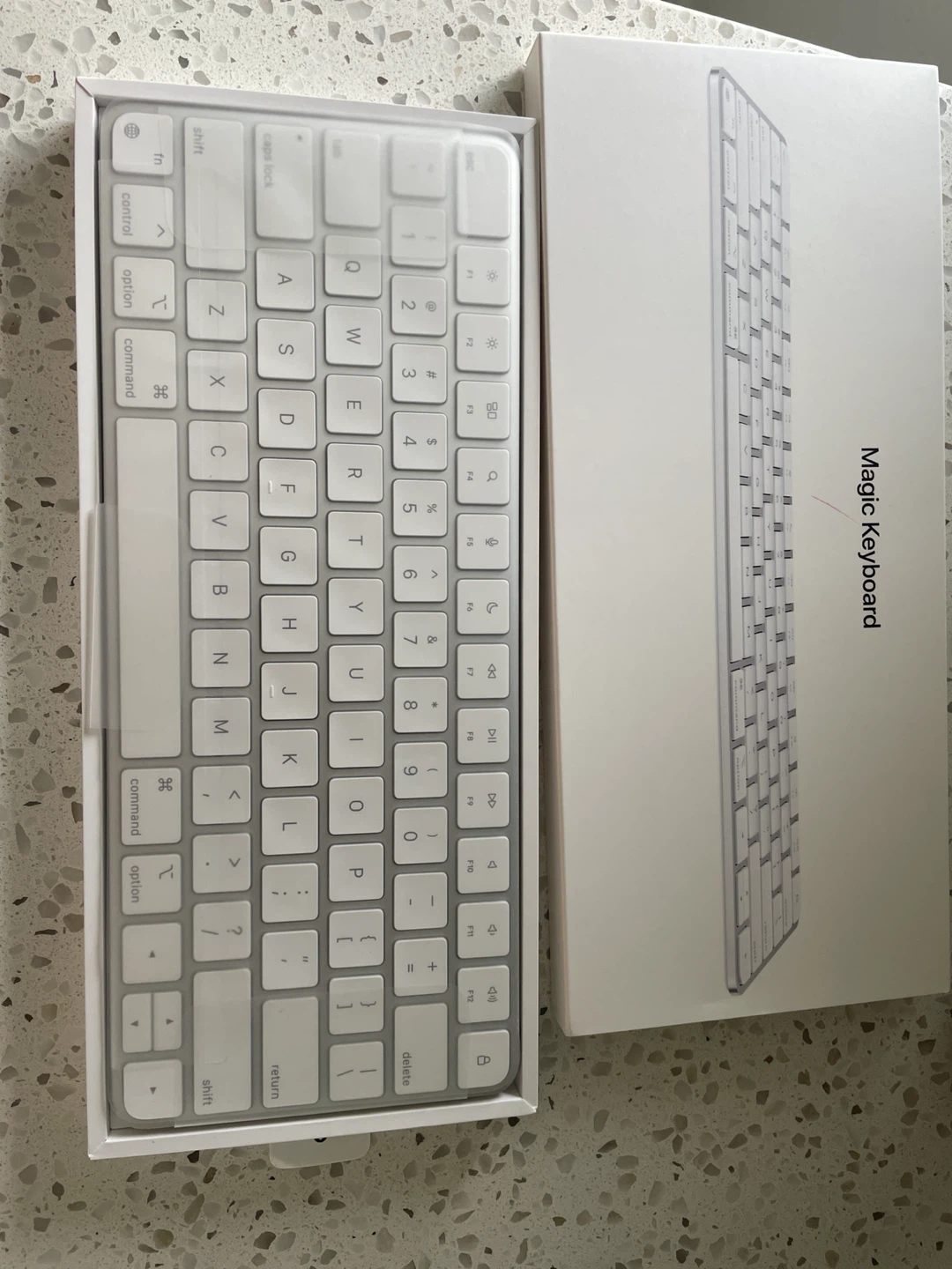 BRAND NEW- Apple Magic Mouse and Magic Keyboard - photo 3