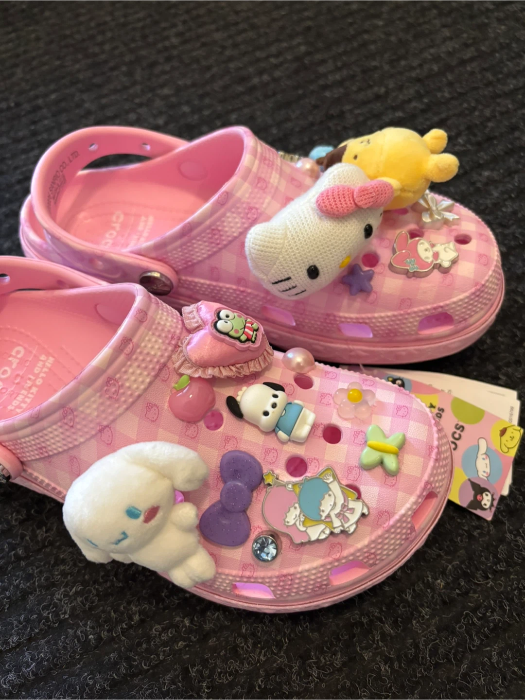 Hello Kitty and Friends Crocs - Women's Size 7 - photo 3
