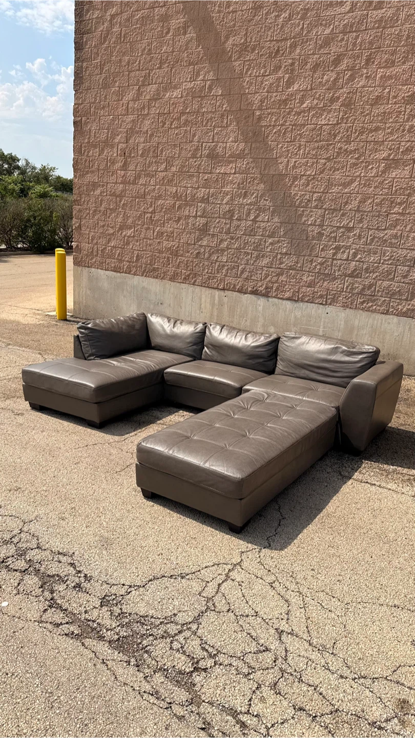 Gray Leather Sectional Sofa with Ottoman - photo 3