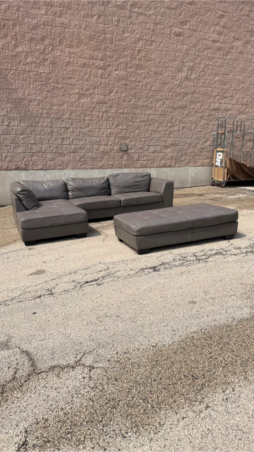 Gray Leather Sectional Sofa with Ottoman - photo 4