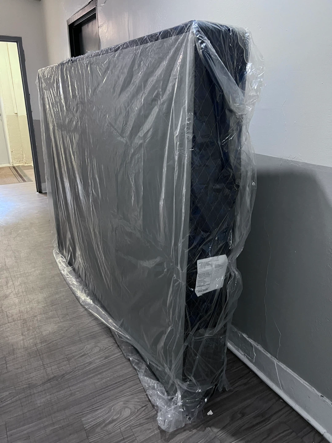 Diamond Mattress box spring 60"X80" Queen size