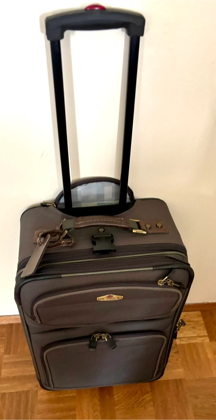 Vintage Ricardo Beverly Hills Suitcase - photo 3