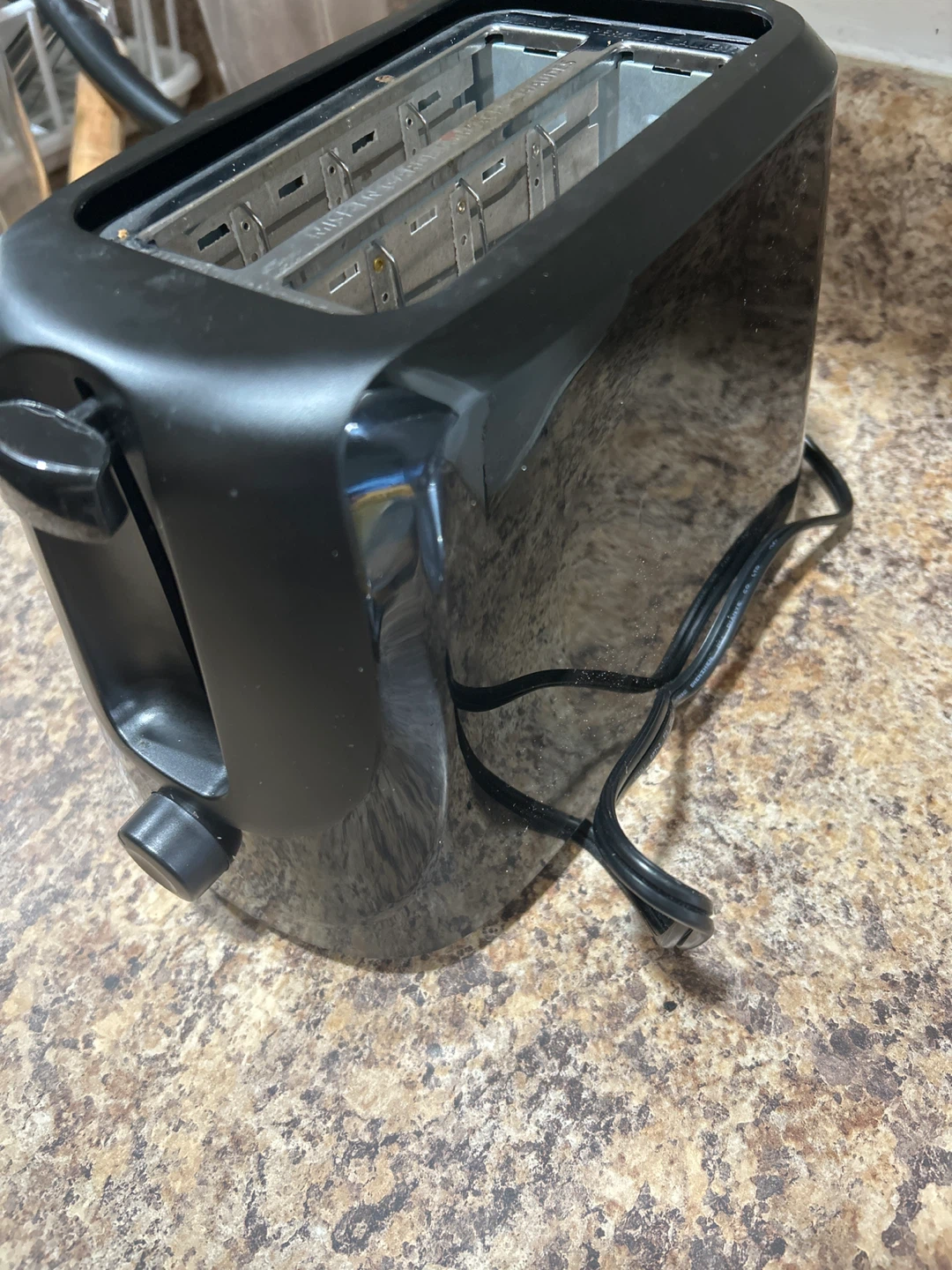 Black 2-Slice Toaster - photo 3