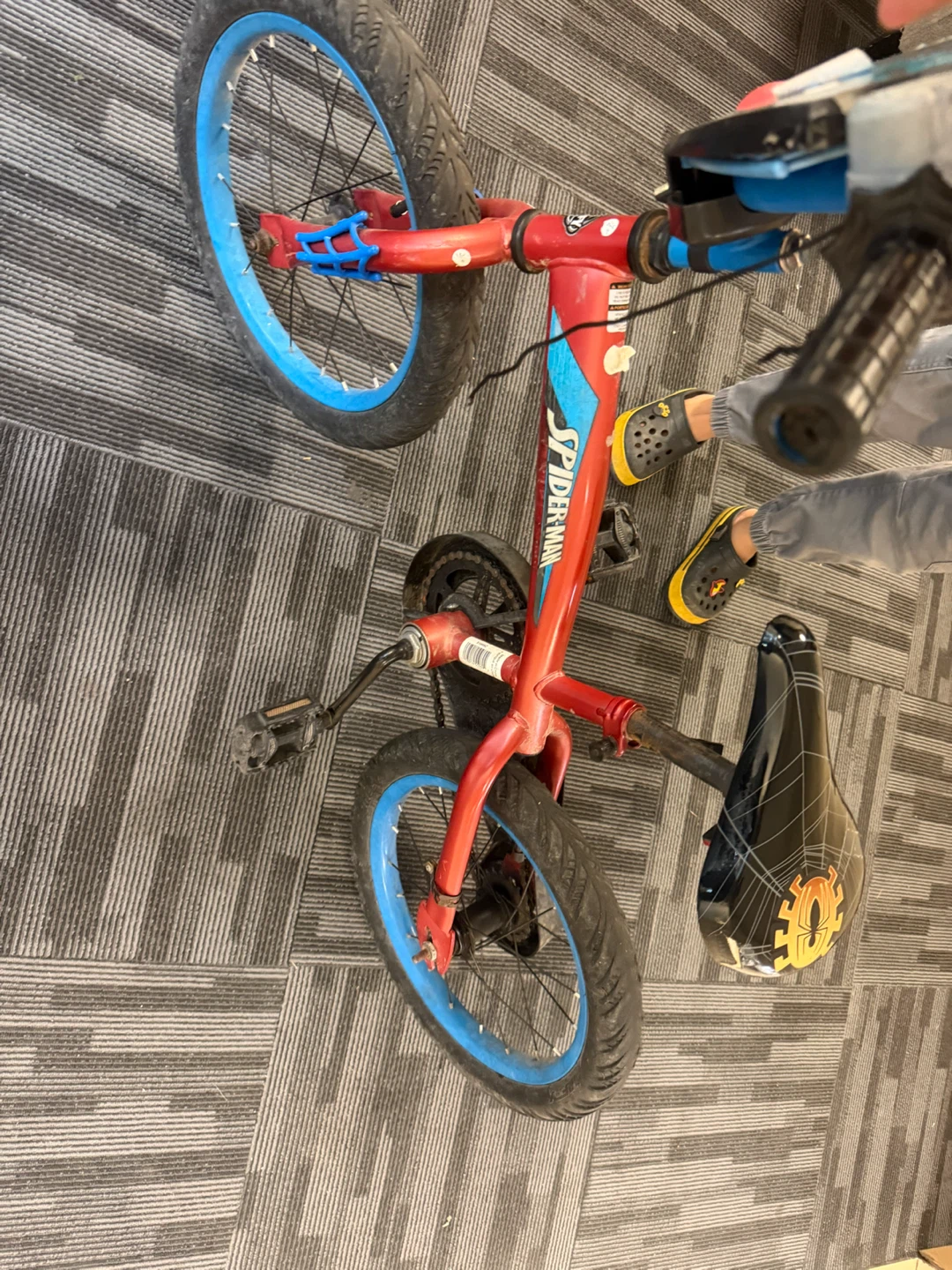Spider Man bicycle for 4-6 year kid - photo 2