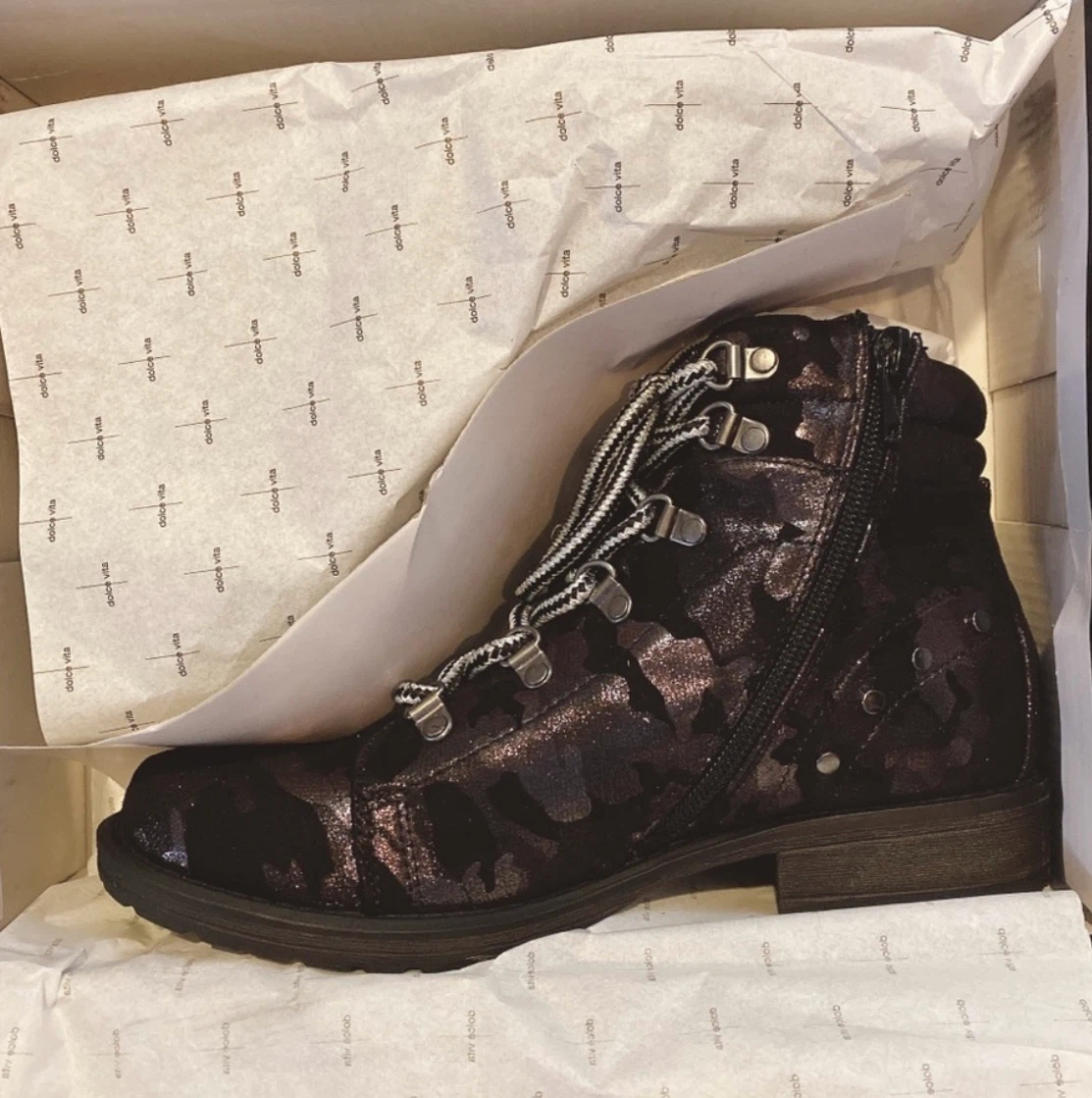 Dolce Vita Camo Lace-Up Boots size 2-3-4 - photo 5