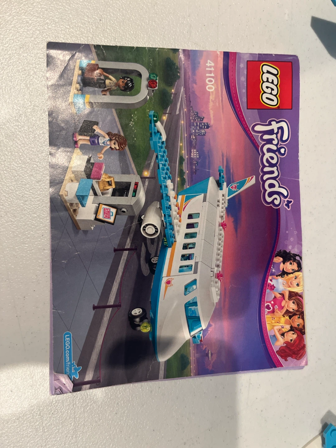 LEGO Friends Private Jet 41100 - photo 4