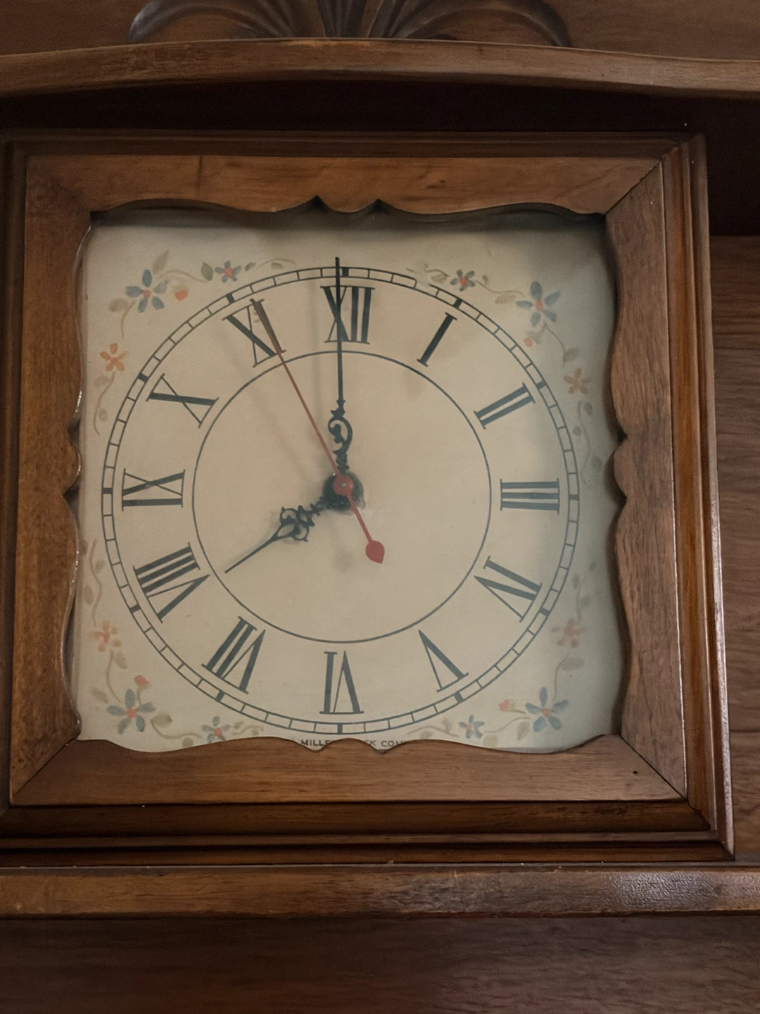Vintage Wooden Wall Shelf with Clock - photo 2