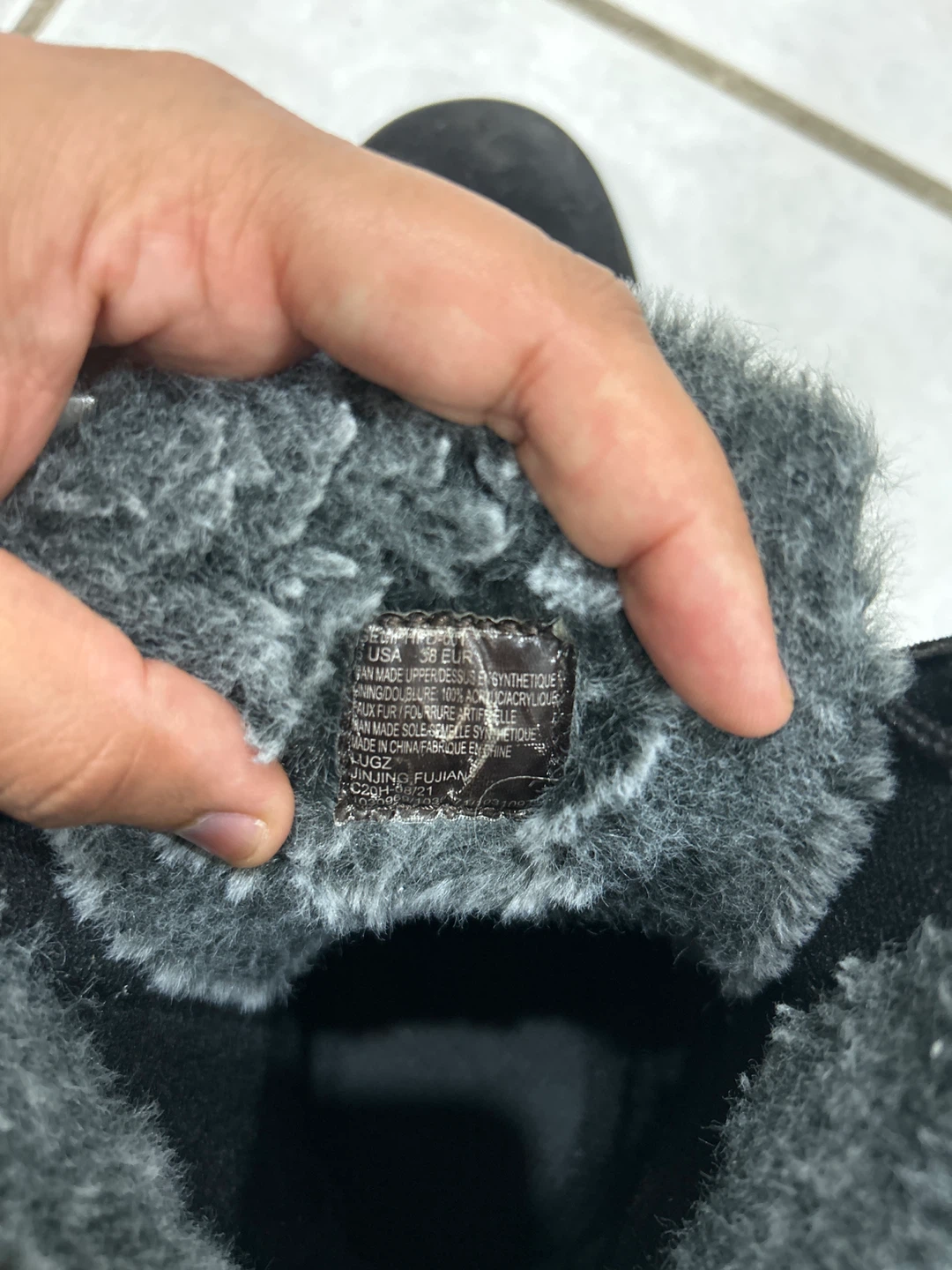Lugz Women's Black Winter Boots - photo 4