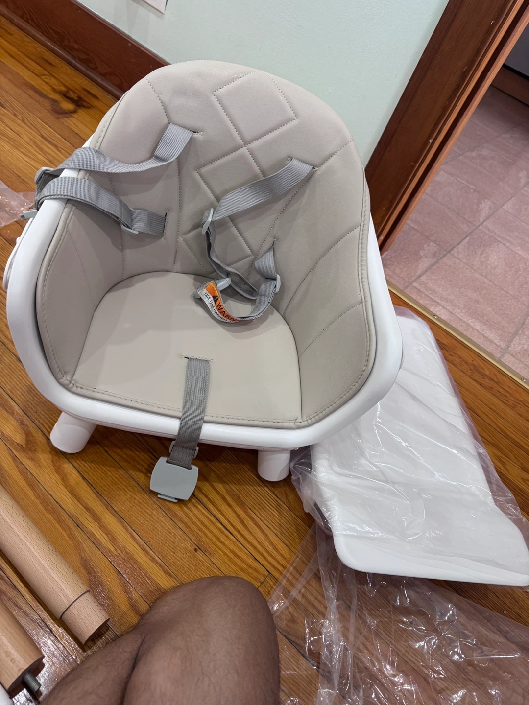 Komcot 6-in-1 Convertible High Chair - Beige - photo 4