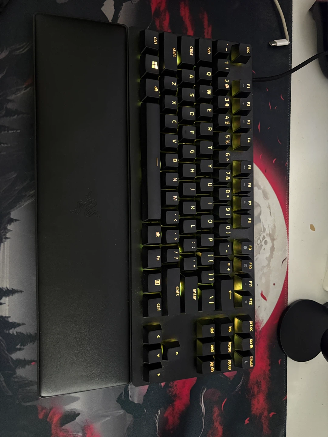 Razer huntsman’s v2 tkl