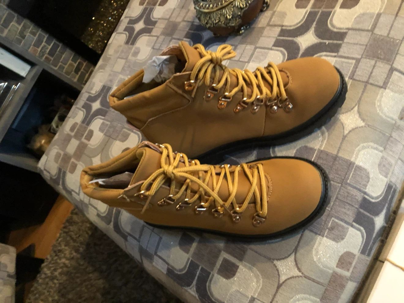 Kids boots