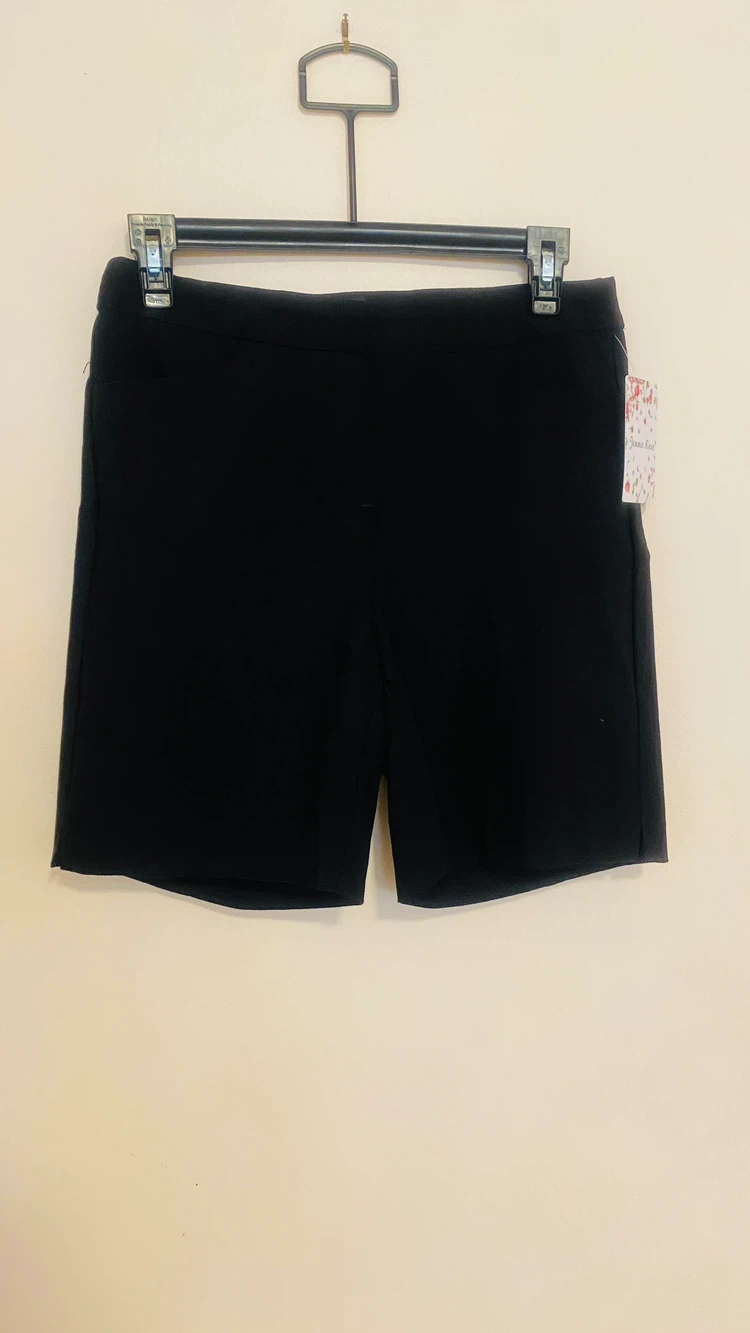 Ladies black pull on shorts size s