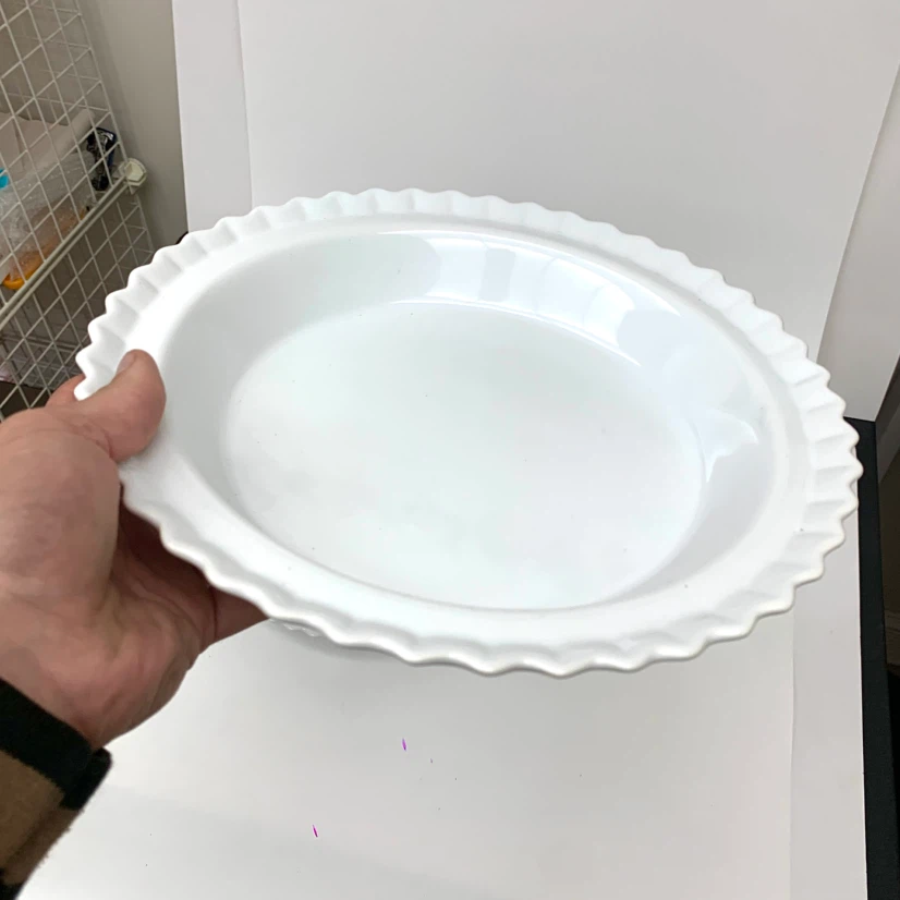 Pair of White Pie Plates - photo 4