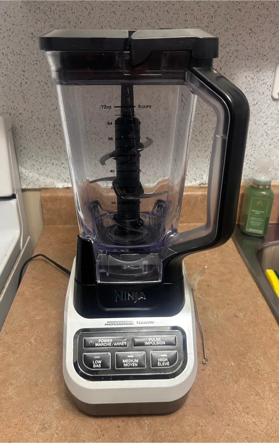 Ninja Professional 1000W Blender - photo 3