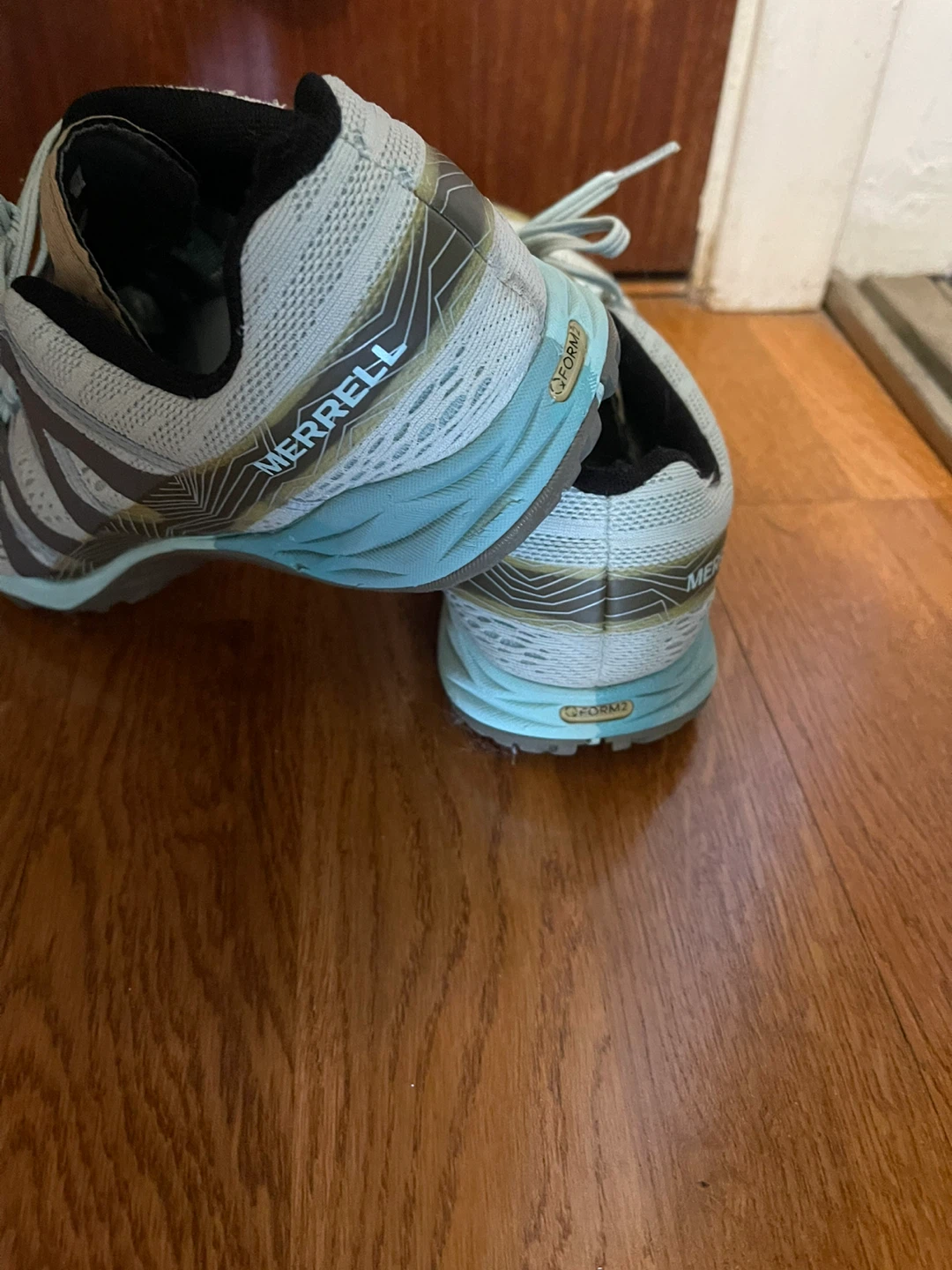 Merrell Trail Runners 8.5 and 8.5w - photo 4