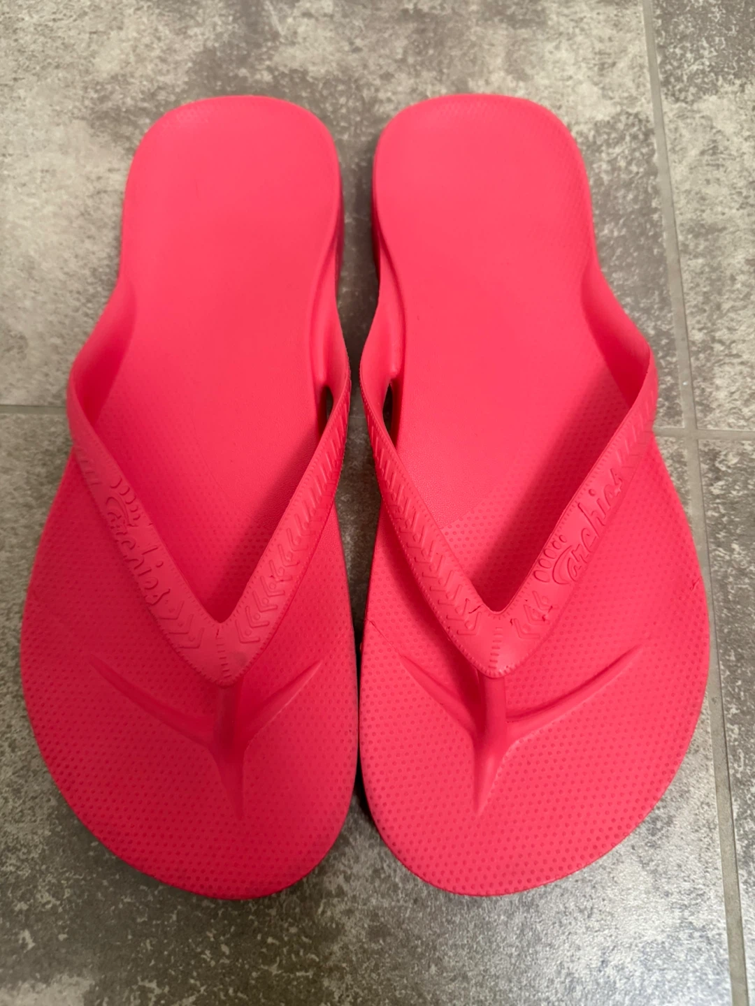 Archies Flip Flops size 9