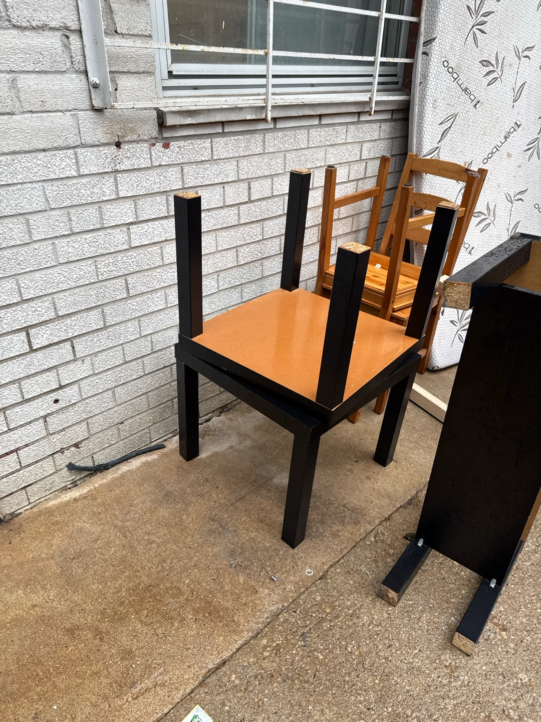 Free furniture at 25 st. Mary St - photo 2