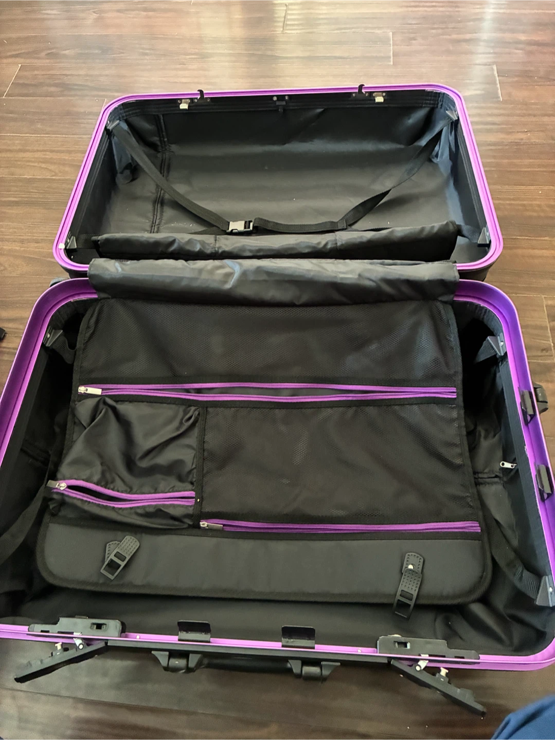 Purple and Black Hardside Spinner Suitcase - photo 2