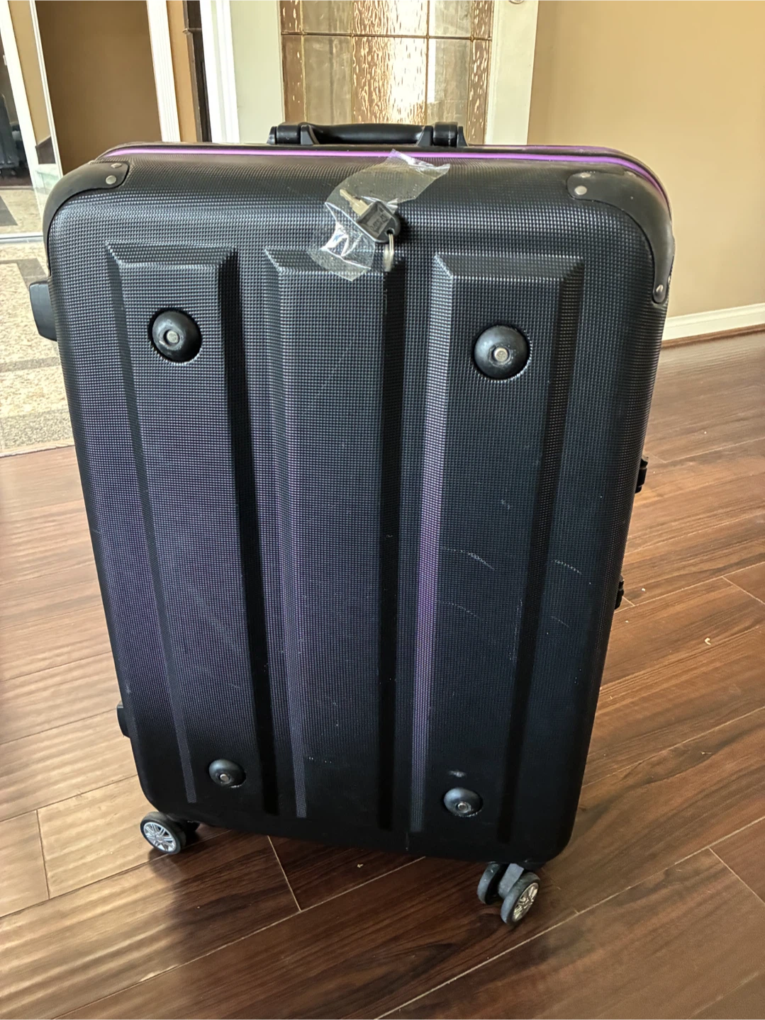 Purple and Black Hardside Spinner Suitcase - photo 4