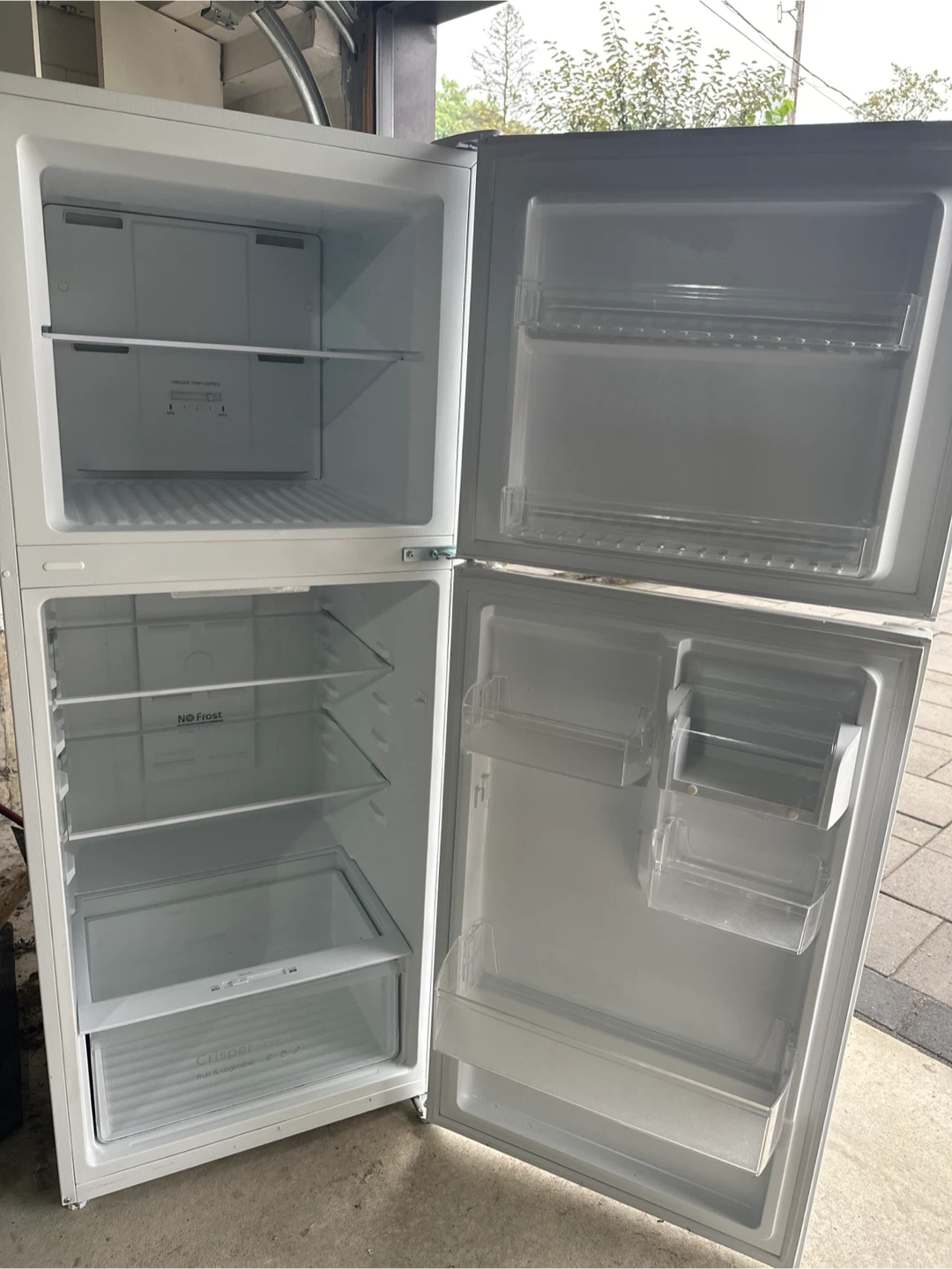 Refrigerator 10 cu Insignia - photo 3