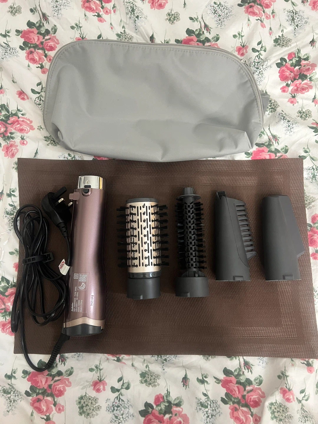 Babyliss PRO 2000 Hair Dryer with Attachments & Bag