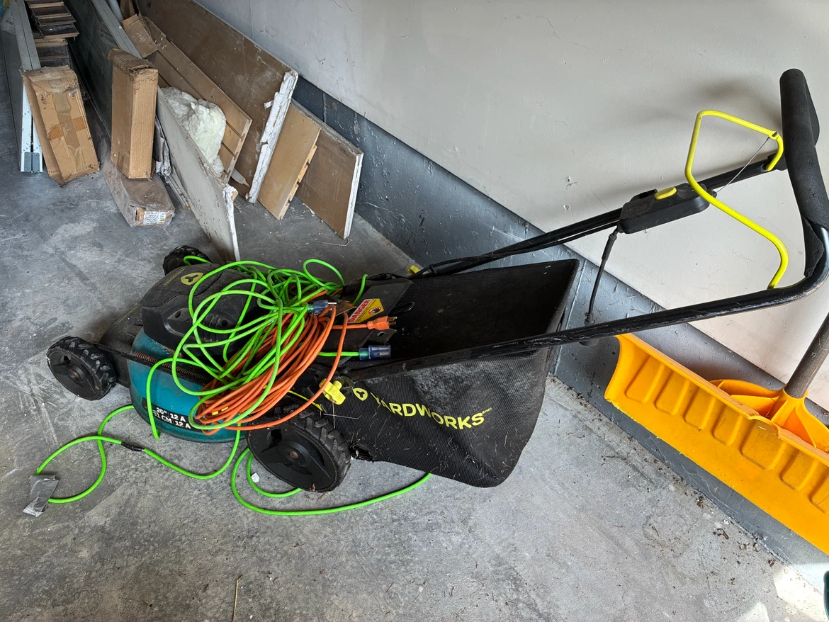 Greenworks 20-Inch Electric Mower - photo 2