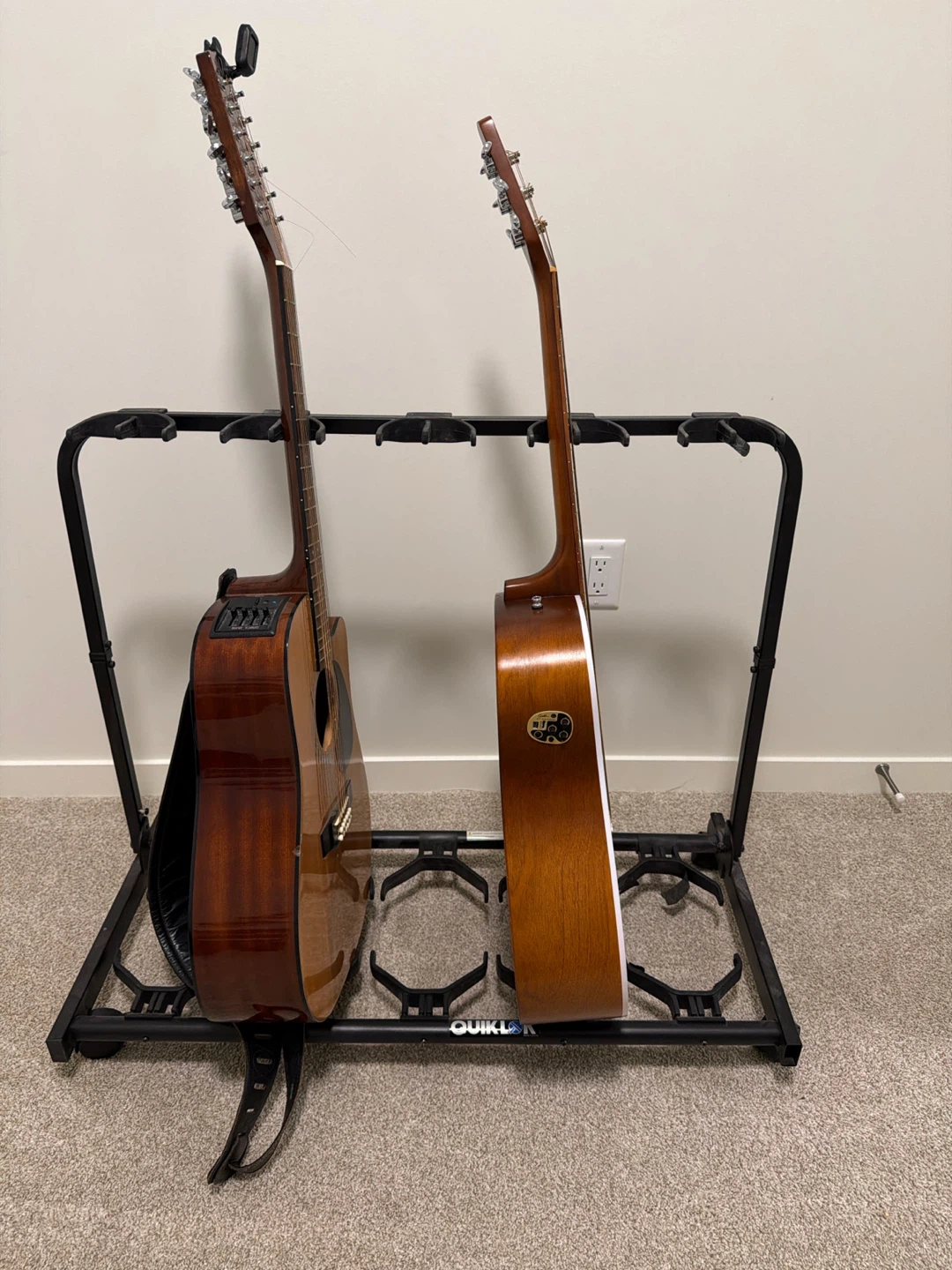 Guitar Stand - photo 2