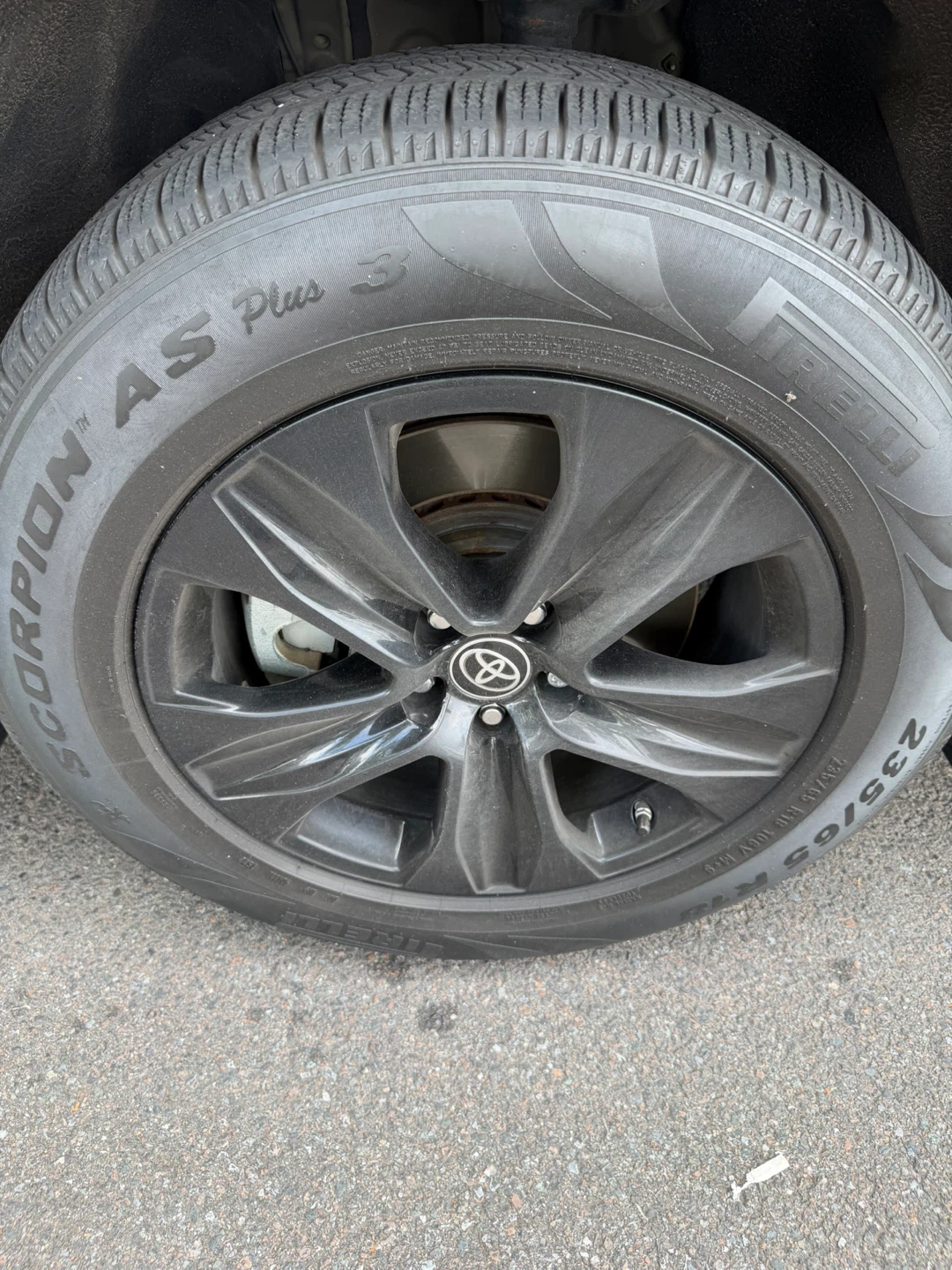 Toyota Highlander 2022 Wheels with Tires and Sensors - photo 2