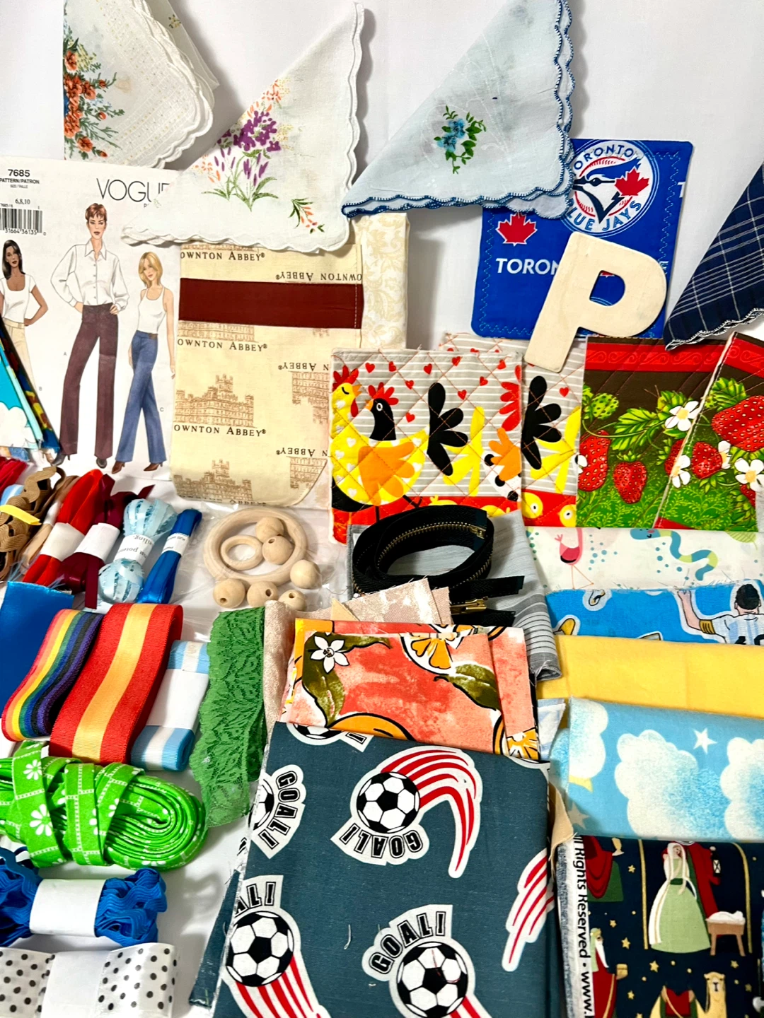 Fabric, Craft, and Sewing Notions Bundle - photo 2