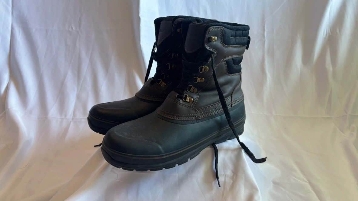 Khombu Winter Boots Men's Size 11 - photo 2