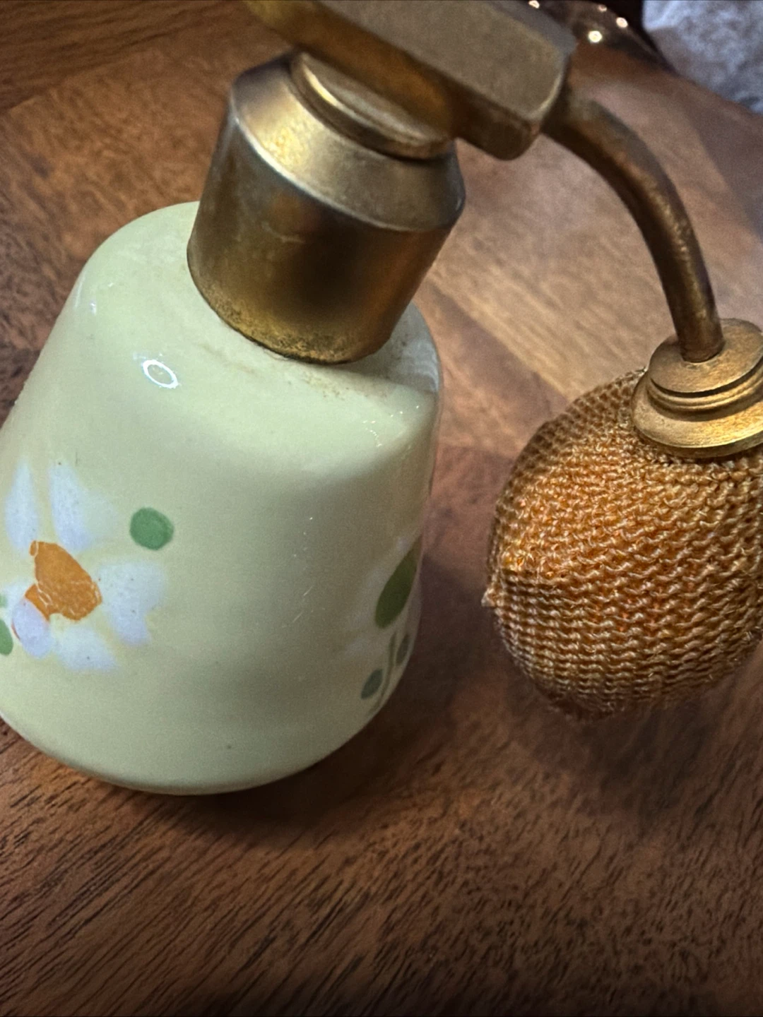 Vintage Perfume  Italia 681Atomizer Bottle