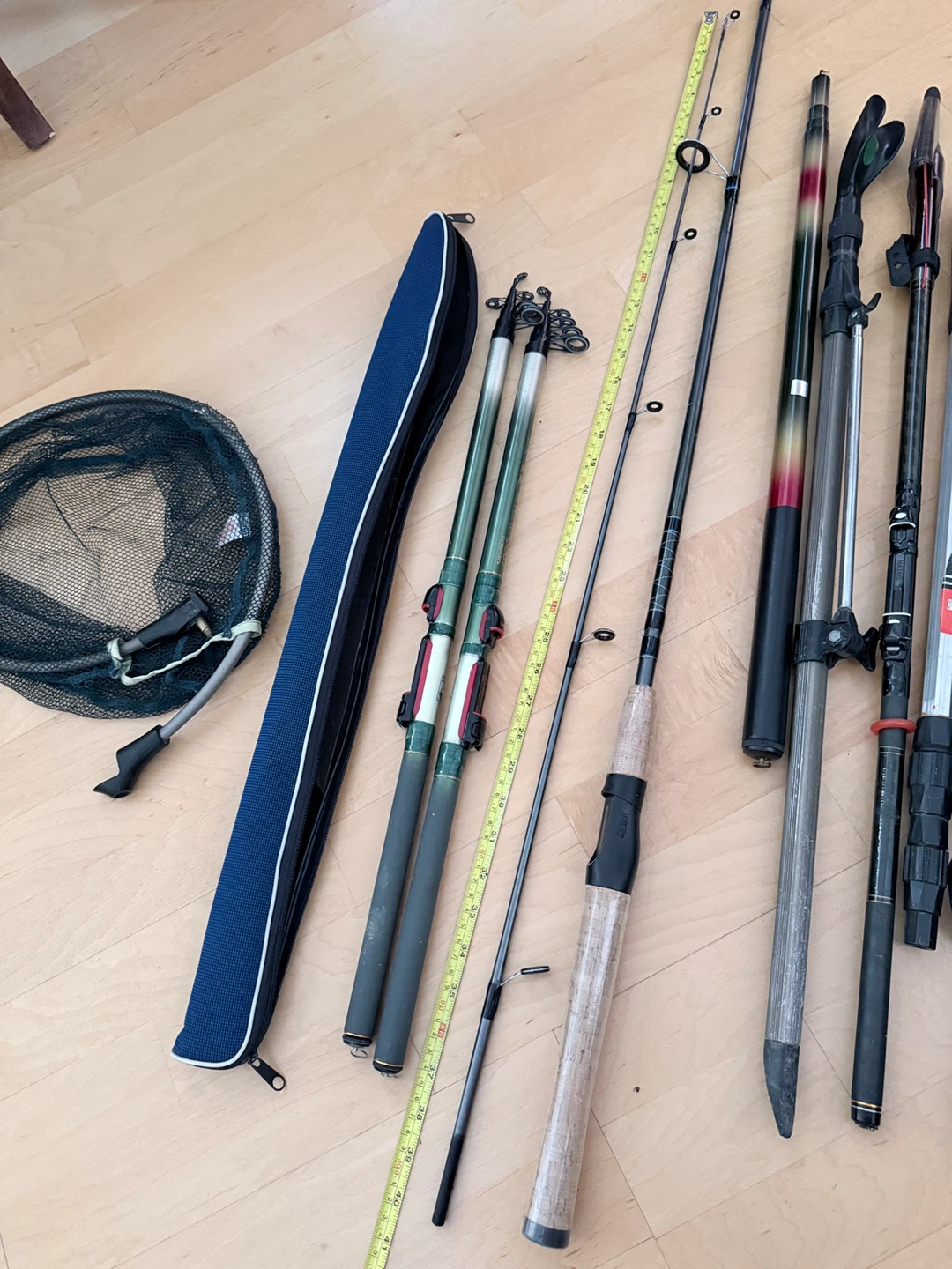 RYUE PI GE Fishing Rods with Case and Net - photo 4