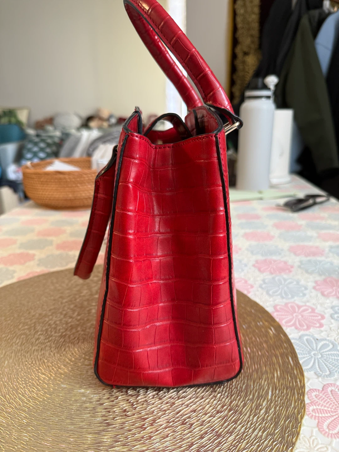 DKNY Red Croc-Embossed Satchel Handbag + Shoulder Strap - photo 2