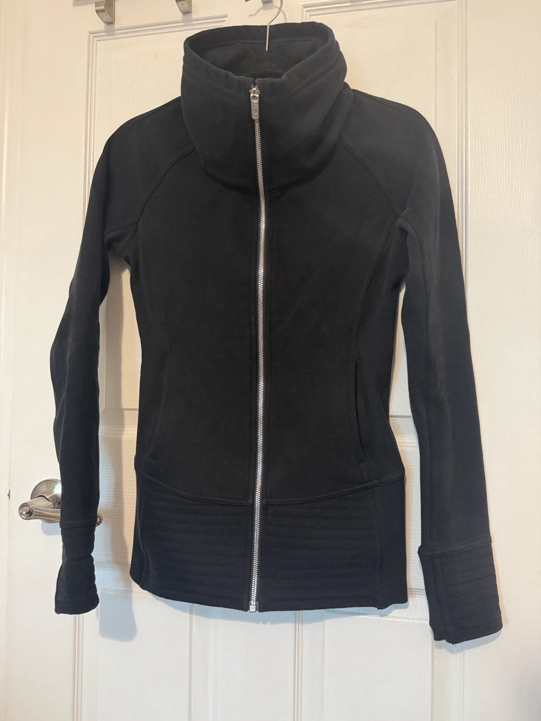 Black Lululemon Radiant Jacket II - photo 3