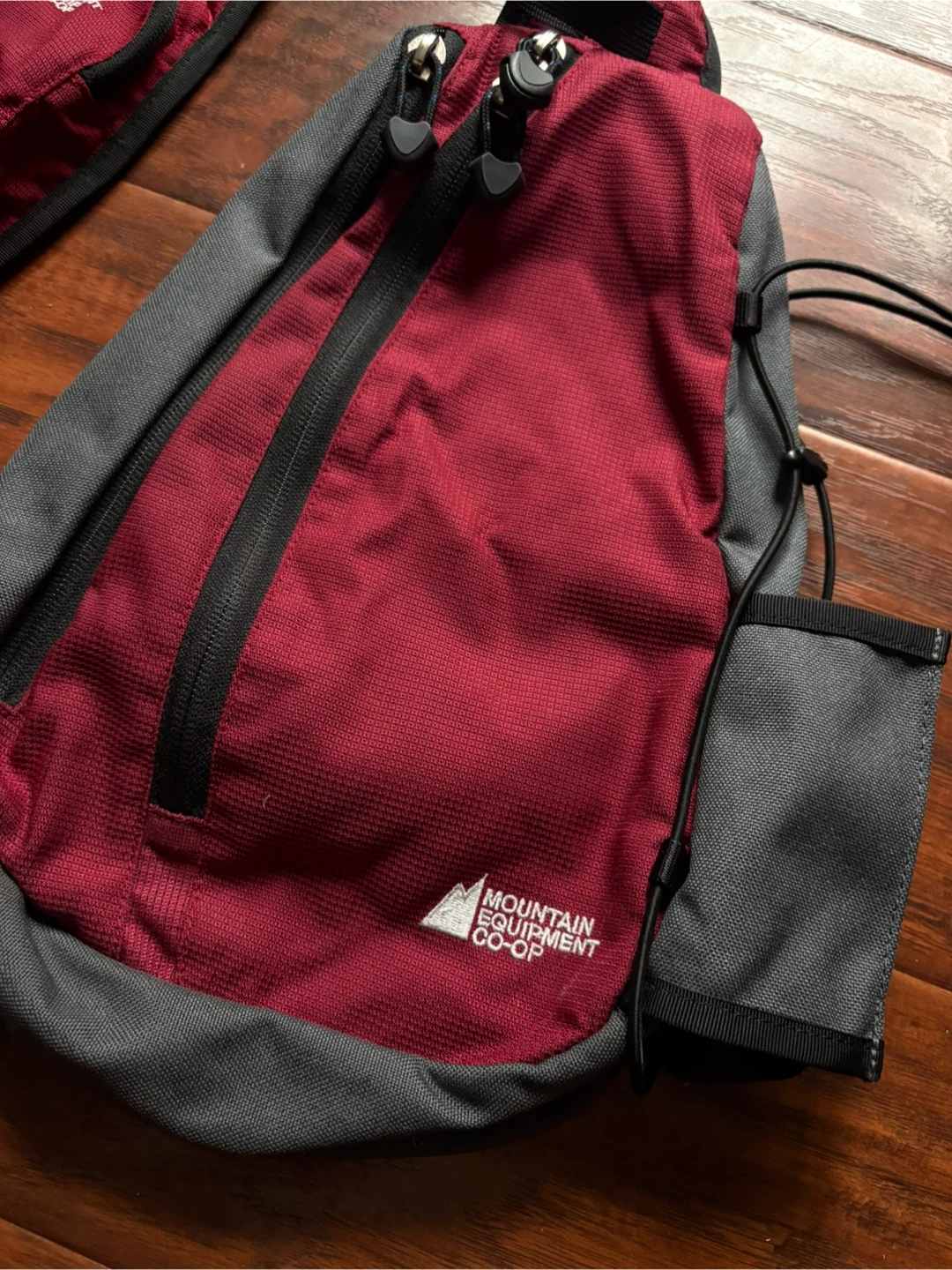 Vintage MEC Mountain Equipment Coop crossbody sling bag - photo 2