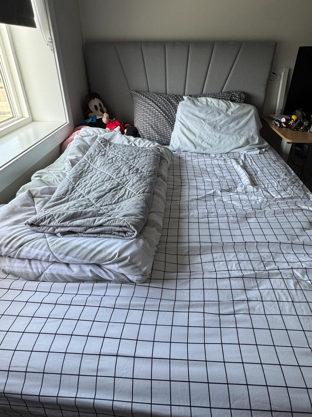 Grey Upholstered Storage Bed Frame - photo 2