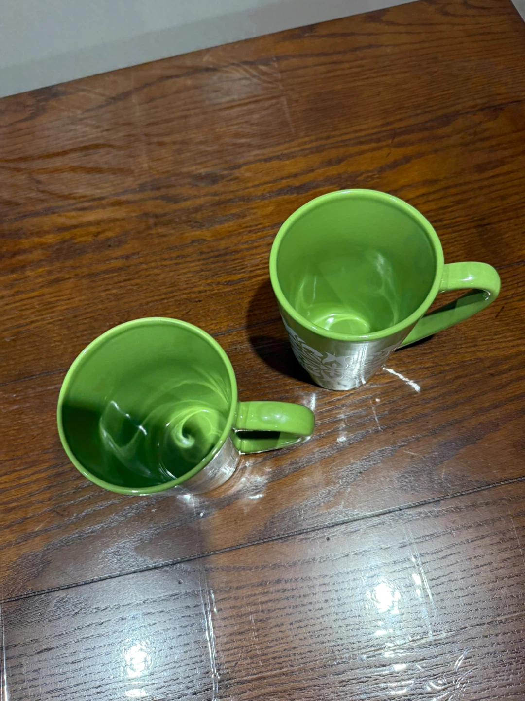 Green mugs - photo 2