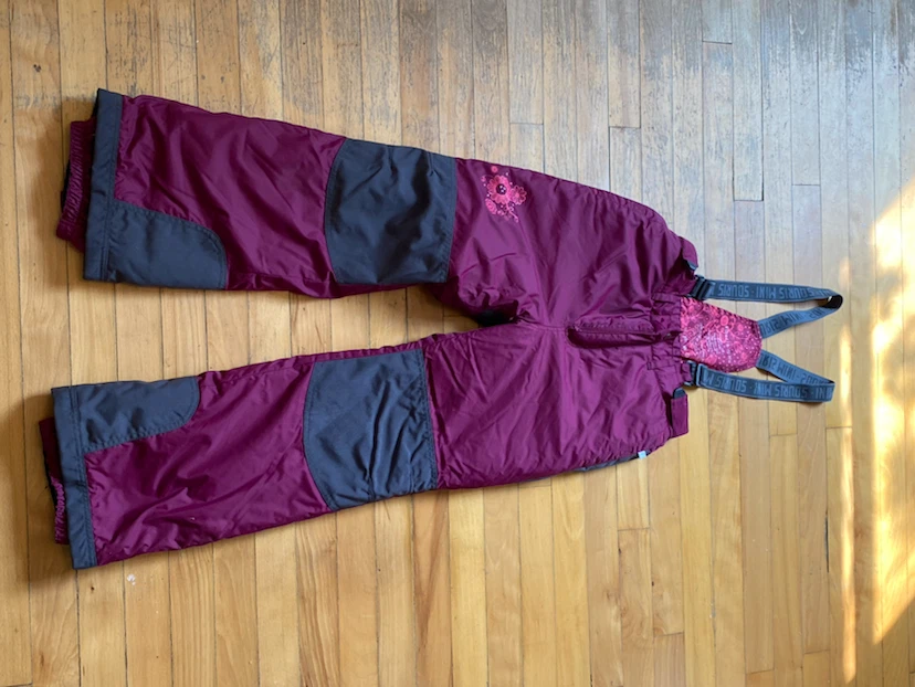 Souris Mini Girls Winter Snow Overalls – Burgundy Floral