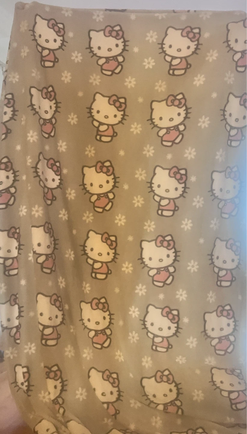 Hello Kitty Throw Blanket