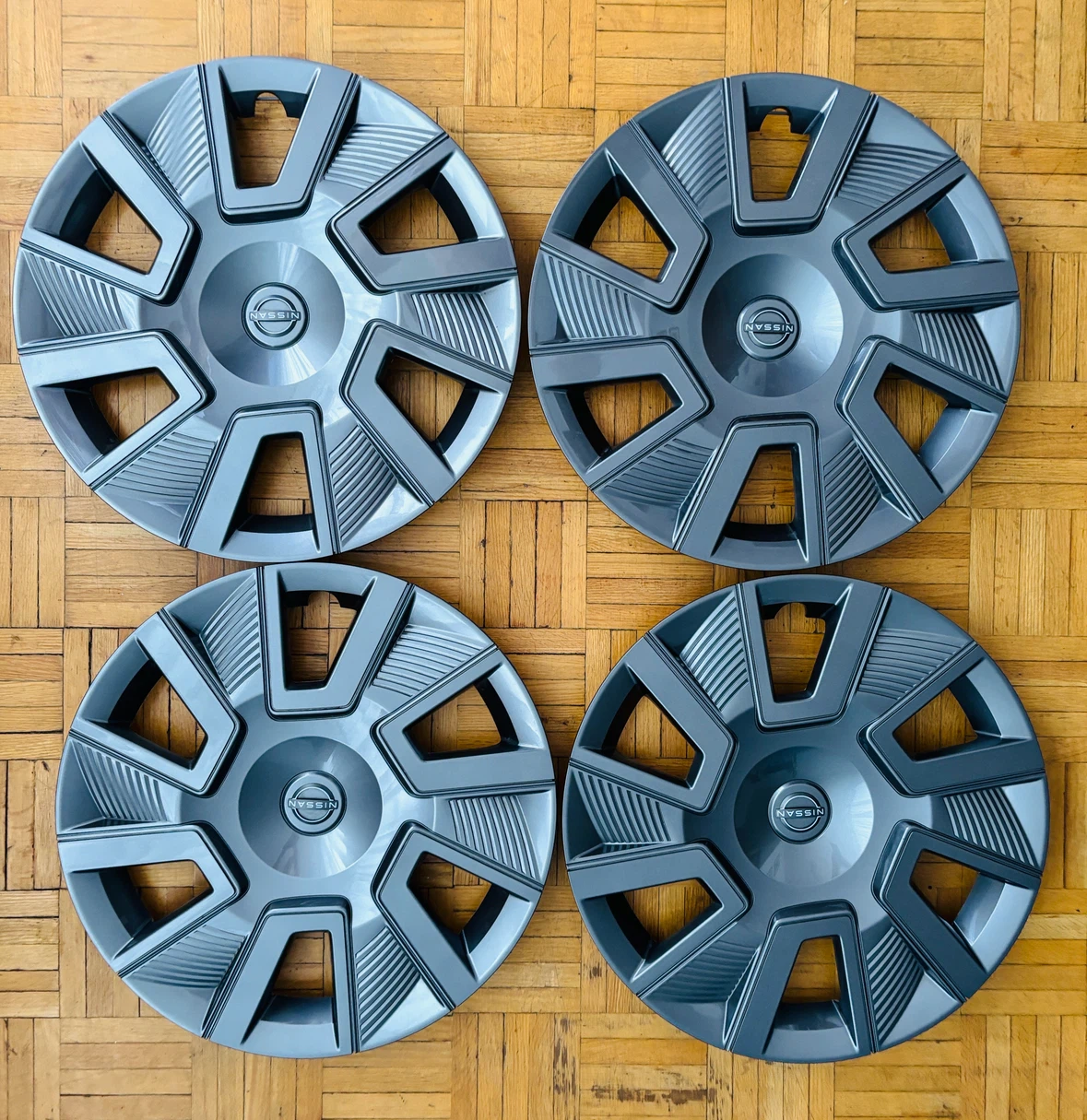 403157LA0C - Wheel Cover 2025-2026 Nissan Kicks