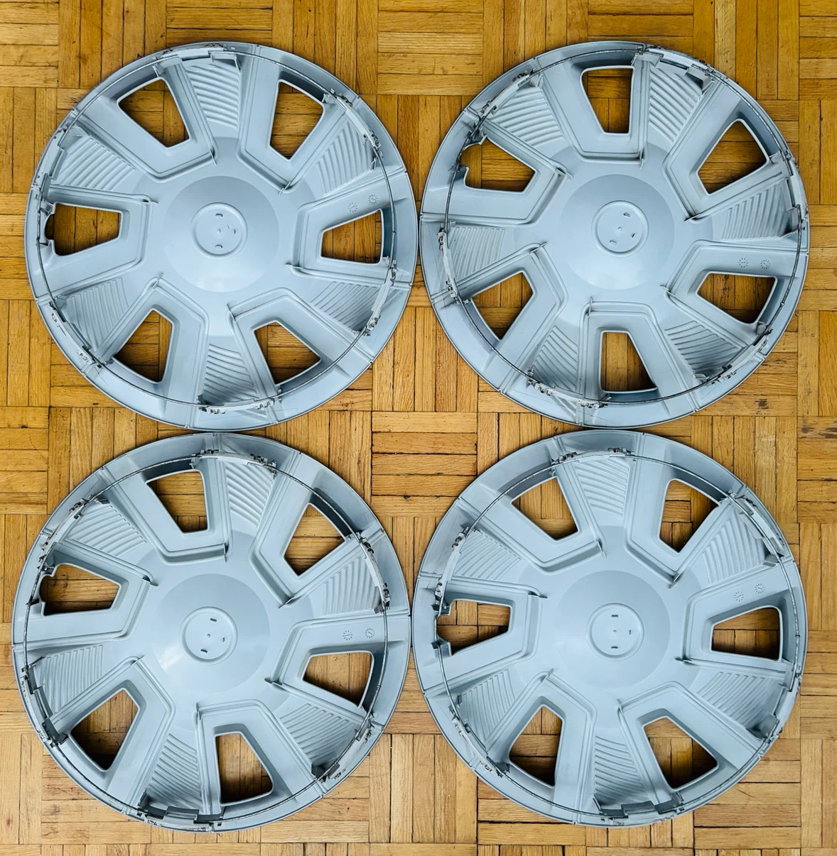 403157LA0C - Wheel Cover 2025-2026 Nissan Kicks - photo 5