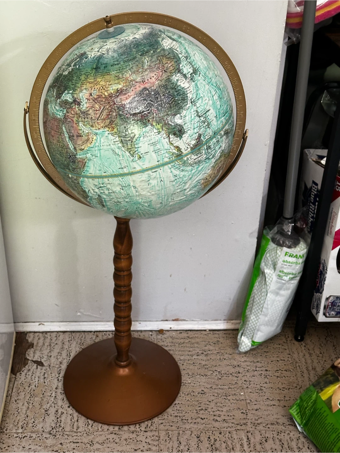 12” floor model oceans globe