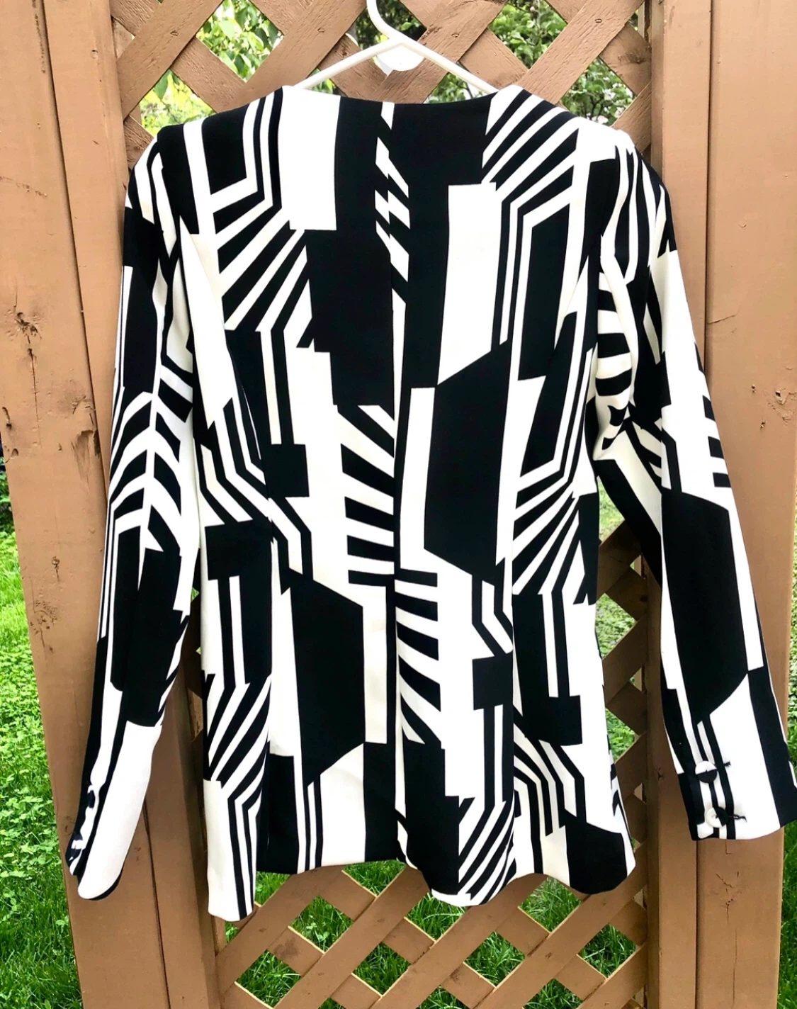 Black and White Geometric Patterned Blazer - photo 2