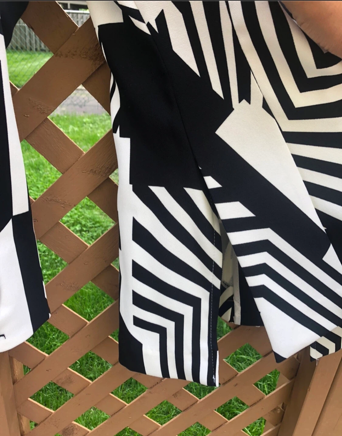 Black and White Geometric Patterned Blazer - photo 3