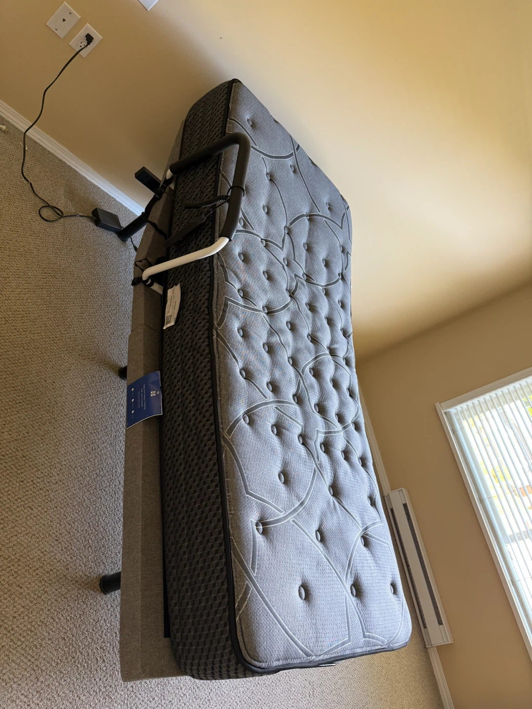 Lifestyle, electric twin XL bed - photo 5