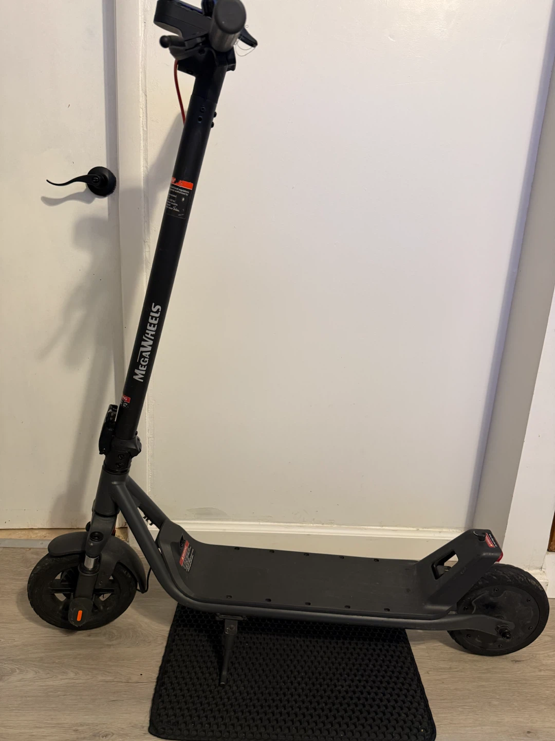 MEGAWHEELS A6L MAX Electric Scooter - photo 3