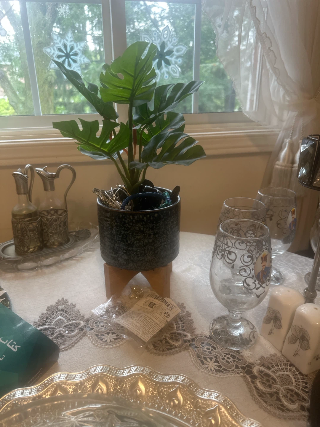 Artificial Monstera Plant in Speckled Pot - photo 2