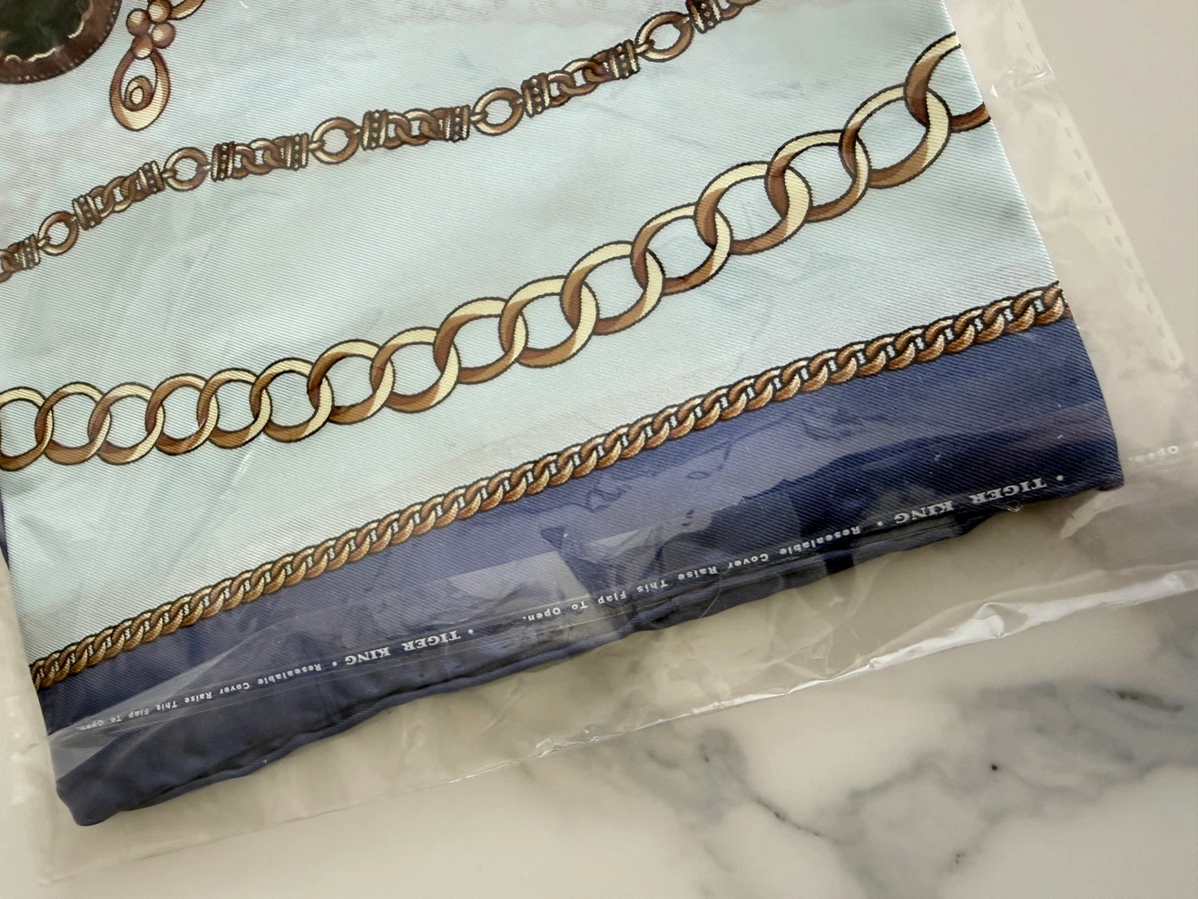 Silk scarf 34” wide. - photo 2