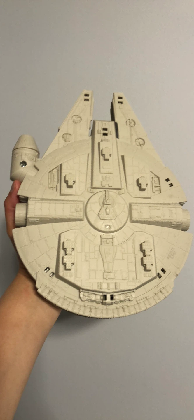Hasbro Star Wars Millennium Falcon Toy - photo 3