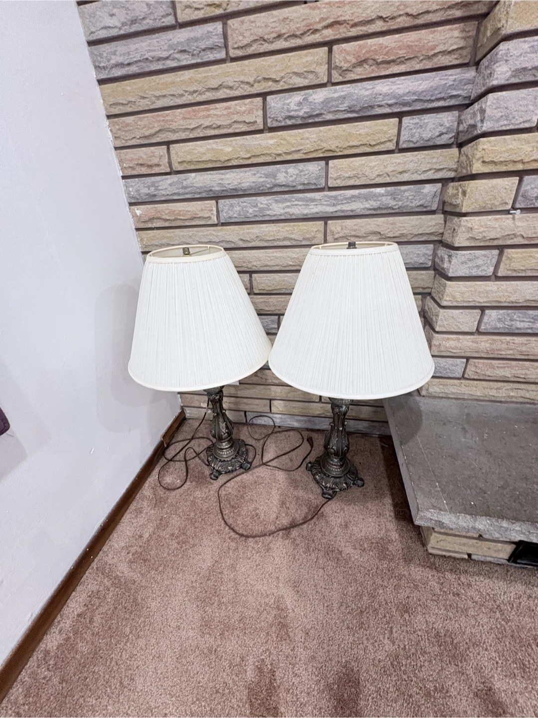 Vintage Table Lamp Set - Brass Tone